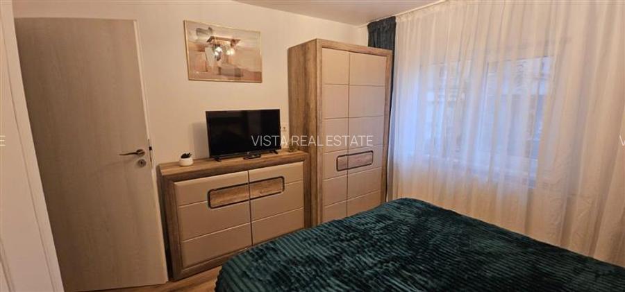 Apartament renovat cu 4 camere in Centrul Civic, Brasov - 8