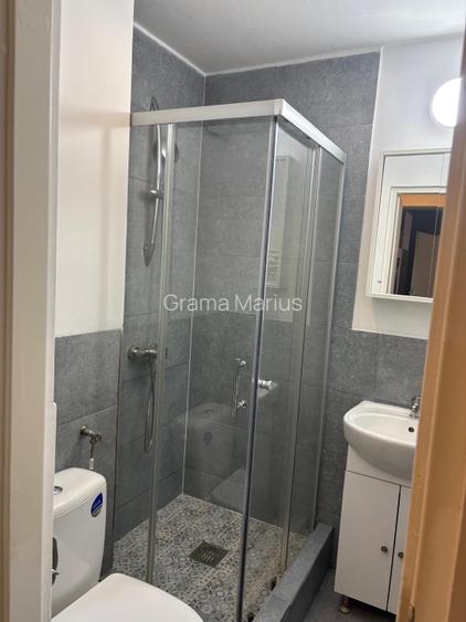 Vând apartament cu 2 camere în cartier Simeria  - 3