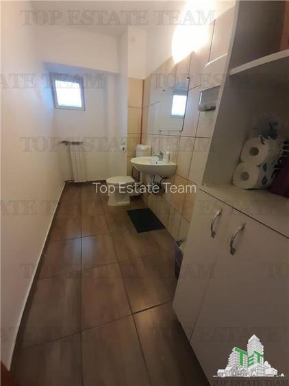 Piata Unirii  chiar la metrou in exclusivitate vanzare 2 camere cu loc de parcar - 9