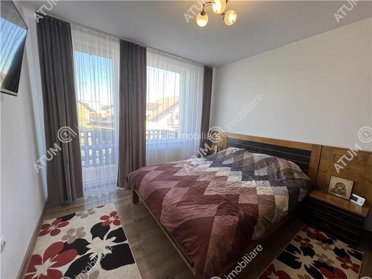 Casa cu 4 camere 2 bai si curte proprie in zona Arhitectilor - 3