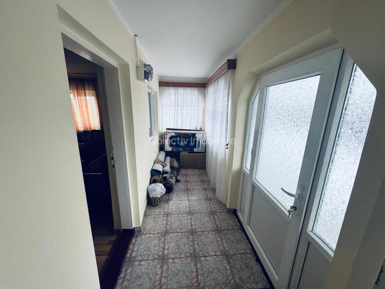 Casa + teren 540 mp – Roznov - 8