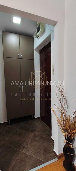 Titan 1 Decembrie 1918 , metrou 1 minut bloc stradal vedere spate - 5