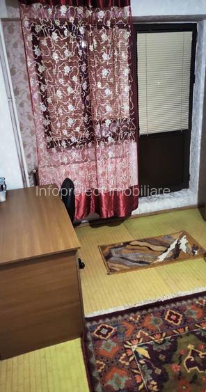 Apartament 4 camere, situat ultracentral, foarte spațios, etaj 3/6 - 7