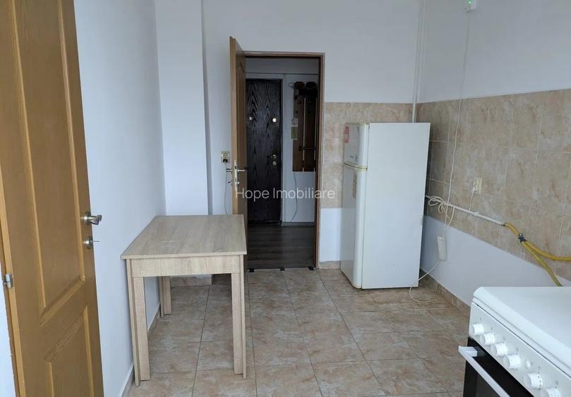 Dristor - Mihai Bravu -  Apartament 2 camere decomandat - 5