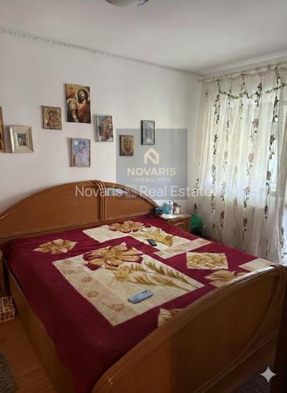 De vanzare apartament, trei camere - 5