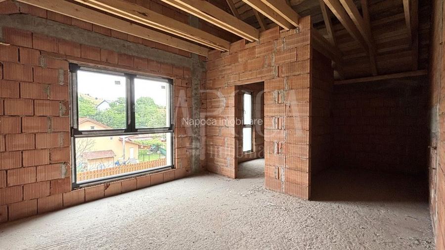 Casa 7 camere de vanzare in Salicea - 4