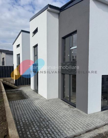 Casă duplex modernă, 115 mp, 4 camere-Dezmir - 3