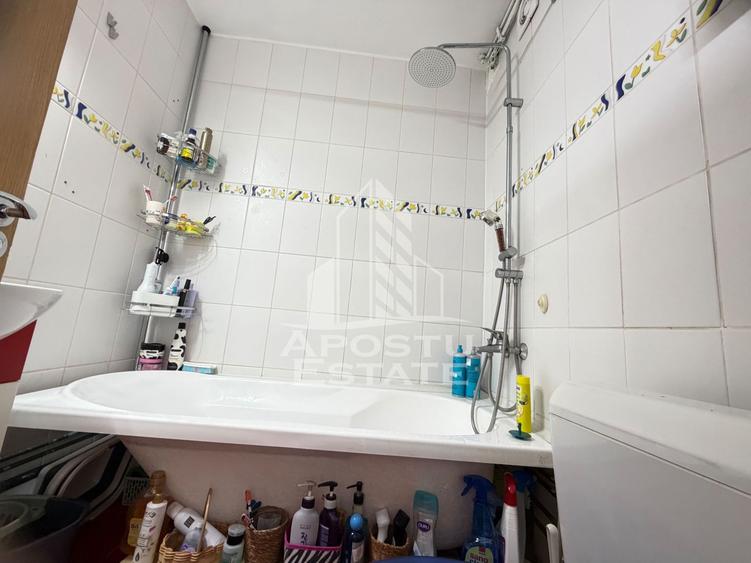 Apartament cu o camera, de vanzare, in zona Complexul Studentesc