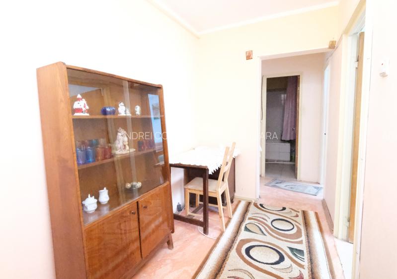 Vanzare 3 camere Tineretului, cea mai buna locatie, decomandat, metrou - 12