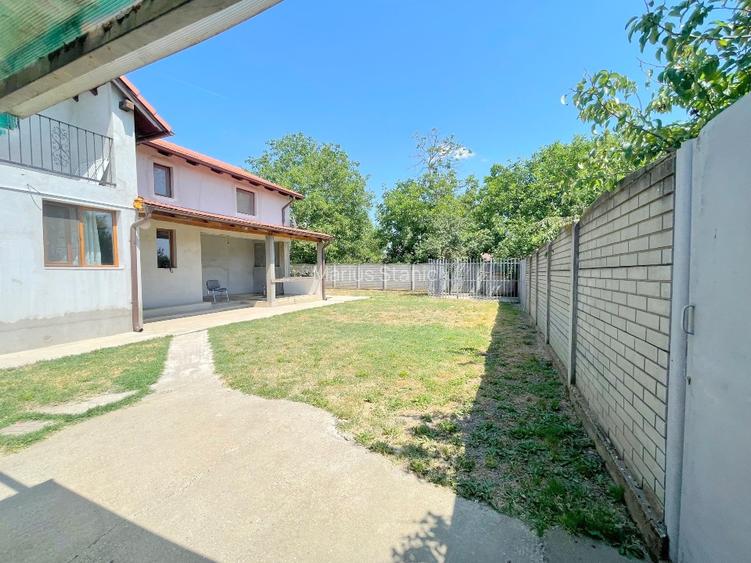 Casă individuală de vânzare  - 4