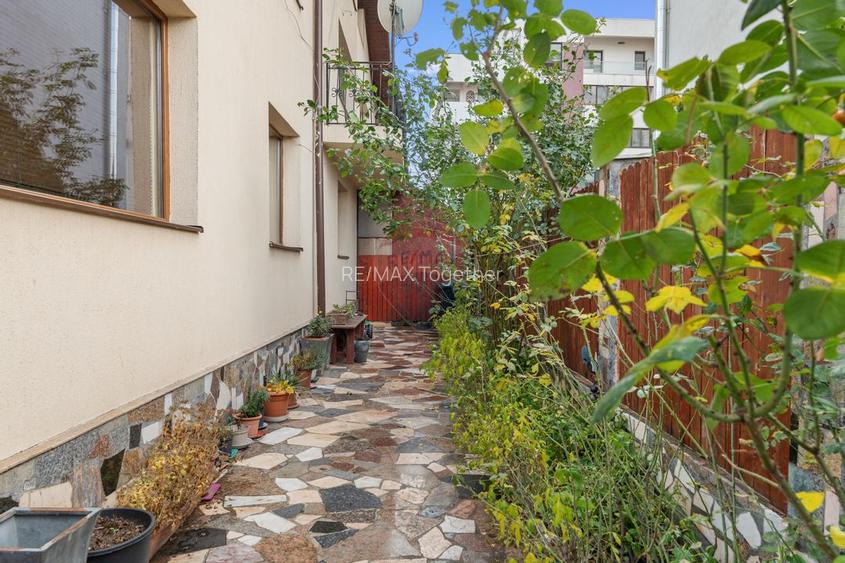 Casă / Vilă cu 6 camere de vânzare - Oraselul Copiilor - 36