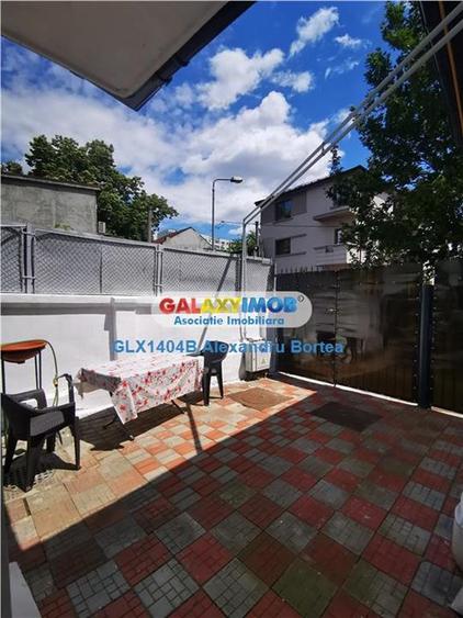 Stefan cel Mare - Ghiocei, casa 3 camere + curte