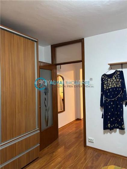 Royal Imobiliare - Vanzare apartament 3 camere zona Democratiei - 4