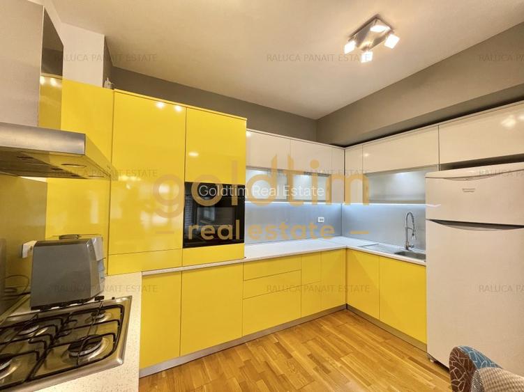 NOU/SUPERB/ SCOALA AMERICANA - 4