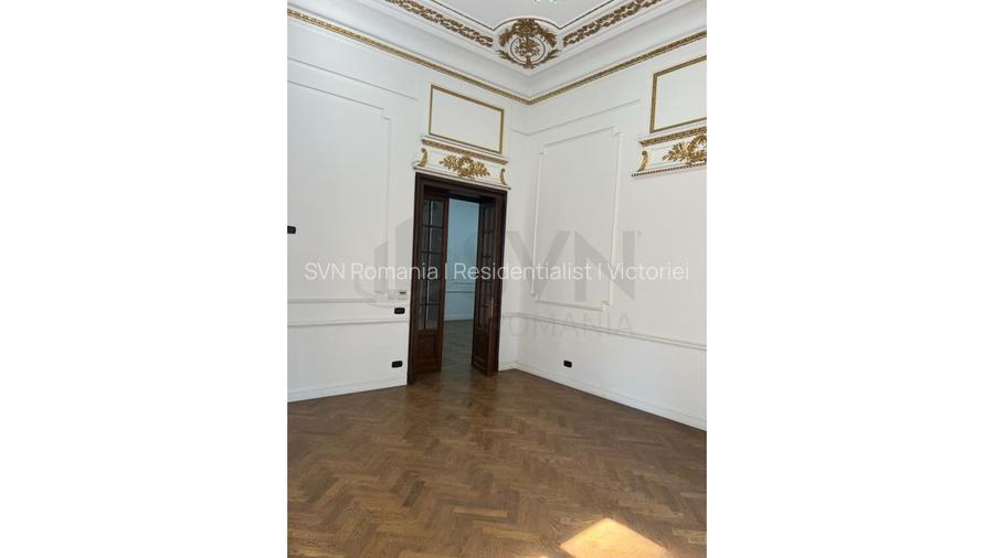 REV2002762 Vila de inchiriat 21 camere zona Universitate - 6