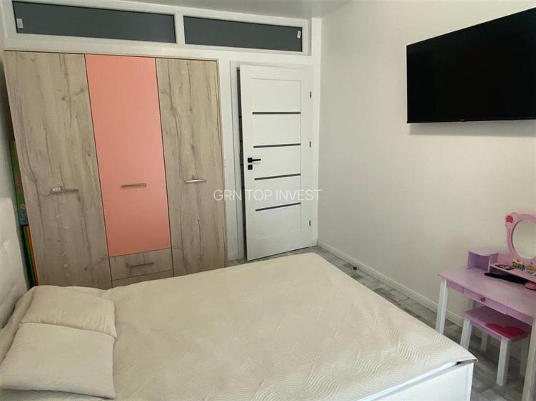 Apartament cu 3 camere 2 bai si curte in Selimbar - 11