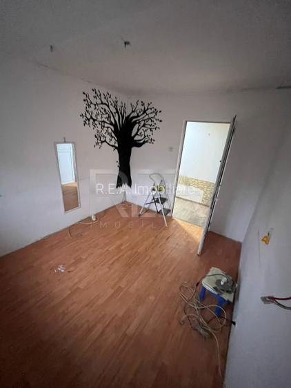 4 camere, et 3/4, bloc anvelopat-Apusului - 4