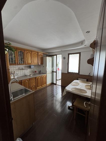 Apartament 3 camere, 71 mp — renovat complet, mobilat/utilat, Colonia Metrom - 9