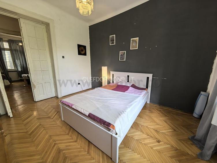 Apartament cu 4 camere langa Ateneul Roman - 12