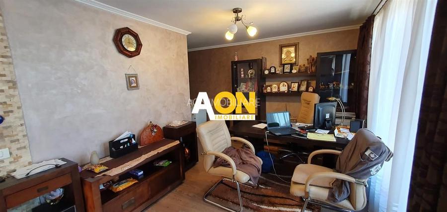 Casa 10 camere, ideala ca pensiune, zona Cetatii Alba Carolina - 28