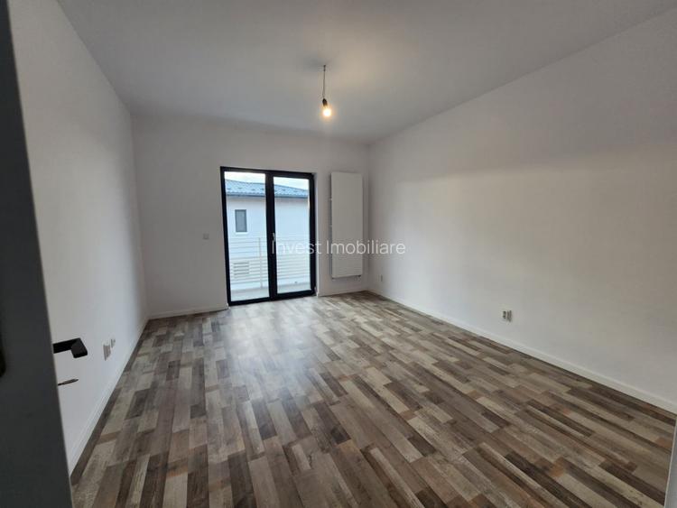 CASA 4 CAMERE, 2 BAI, 440 MP TEREN, MIROSLAVA - 12