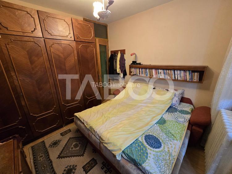 Apartament 3 camere decomandat 2 balcoane etaj 3 Central Sibiu - 3