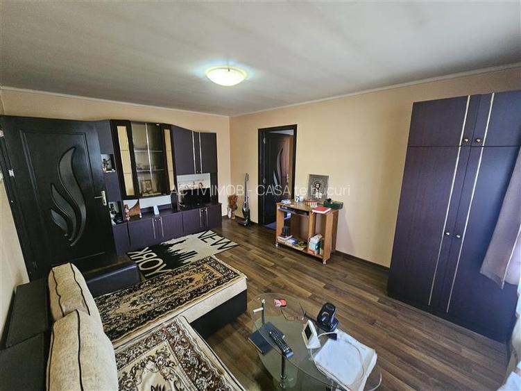 Resita, 2 Cam. Cf. 1, Mobilat+Utilat, Micro 1 - 12