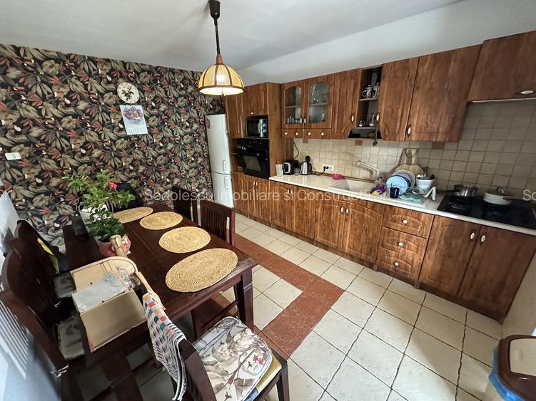 Casa P+ M in spate la Ikea - 14