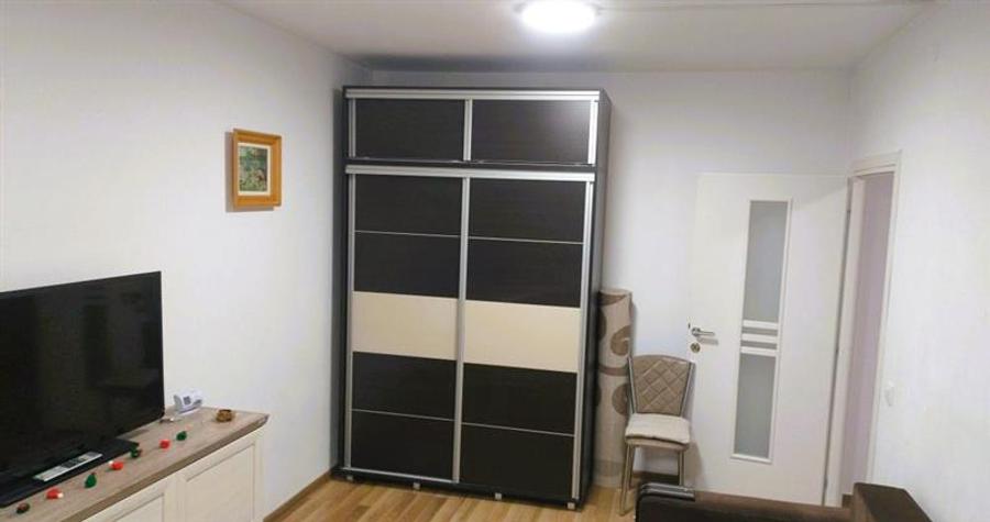 Garsoniera decomandata, ETAJ 1, mobilata si utilata. Zona Sanpetru Residence