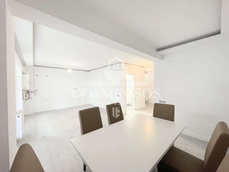 Apartament cu 3 camere de vanzare, cu gradina si parcare, Floresti - 2