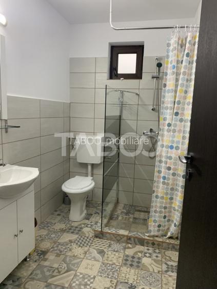 Casa 8 camere 7 bai 284 mp 225mp curte libera in Porumbacu de Sus - 17