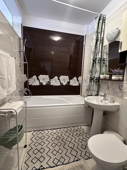 Apartament 2 Camere CENTRU Bloc Nou de Inchiriat Balcon MOBILAT Parcare - 6
