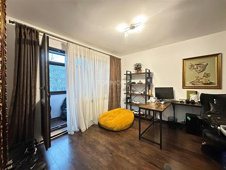 Apartament 3 camere semidecomandat, Podu Ros - Cantemir - 3