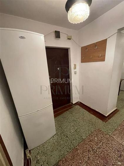 SAGULUI - ETAJ 1 - LIFT - 3 CAMERE - BLOC IZOLAT - CENTRALA PROPRIE - BOXA - 10