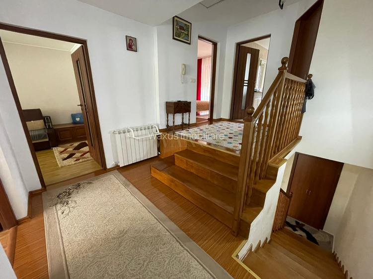 Casă, zona parcul Municipal “Regele Mihai I” - 7