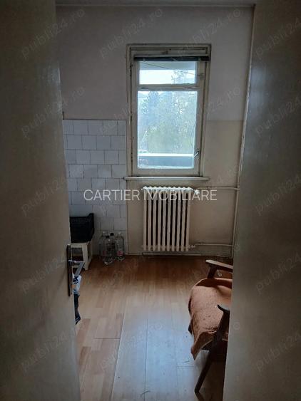 Vand garsoniera Astra bloc apartamente - 4