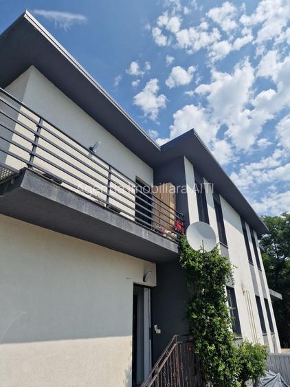 De Vanzare Duplex Plopeni - 2