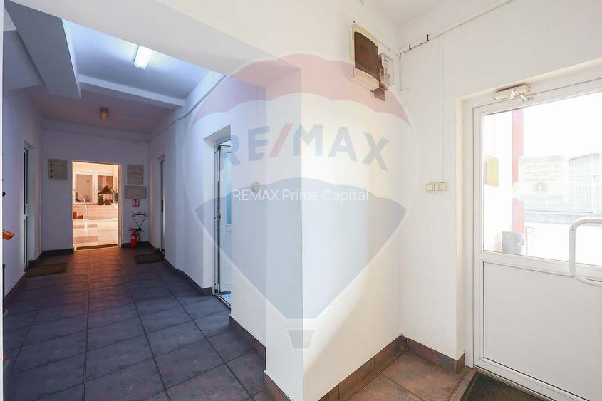 Spațiu industrial /hală de vânzare în zona Vest - 16