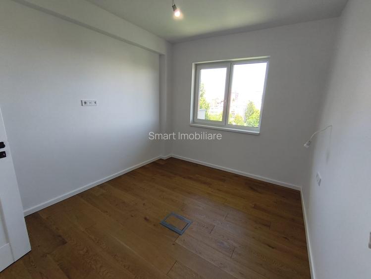 Penthouse 4 cam, terasa 78 mp, La Cheie, Doamna  Stanca-Selimbar - 12