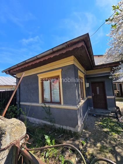 CASĂ DE VÂNZARE CU 3 CAMERE IN ZONA BUCUREȘTI-NOI SEC.1 - 2