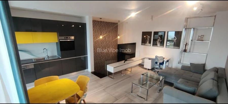 Stunning Penthouse Duplex in Aviatorii Residence - 2