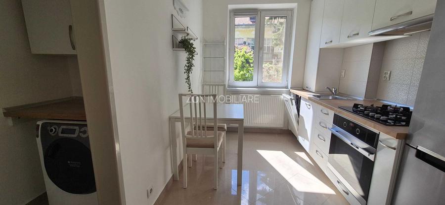 Ap.Modern 2 camere cu  Garaj  zona Facultatii de Litere  str. Horea - 3