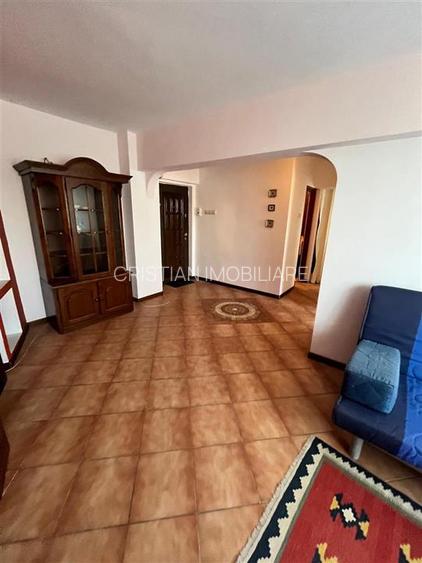 Calarasi-Bariera 2 cam 55mp etaj 3  conf 1 Decomandat Mobilat - 5