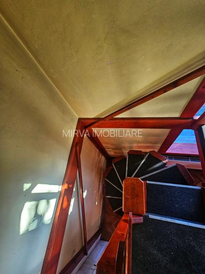 Casă cu arhitectură interbelică, 5 camere, teren 409 mp – Central - 17