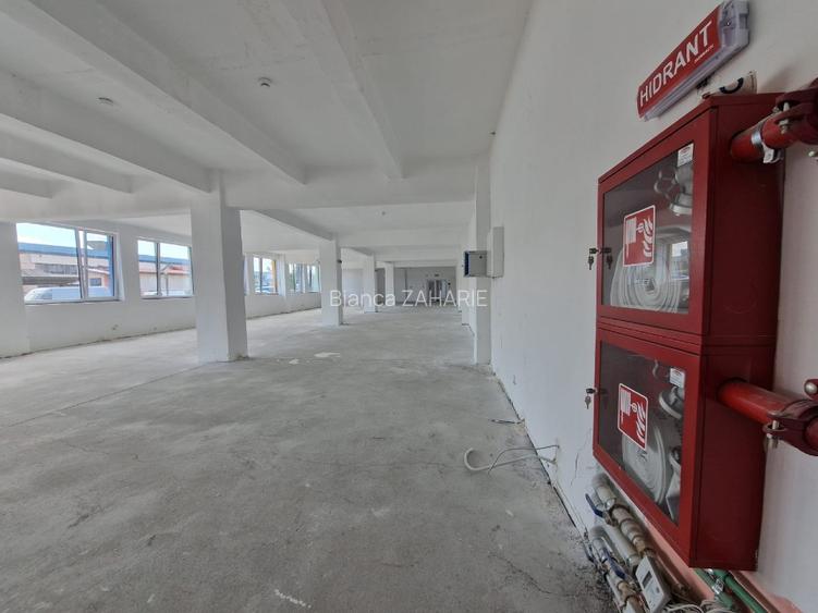 Spatiu comercial luminos, versatil, H3.5m, curent trifazat, parter, 2 parcari.   - 2