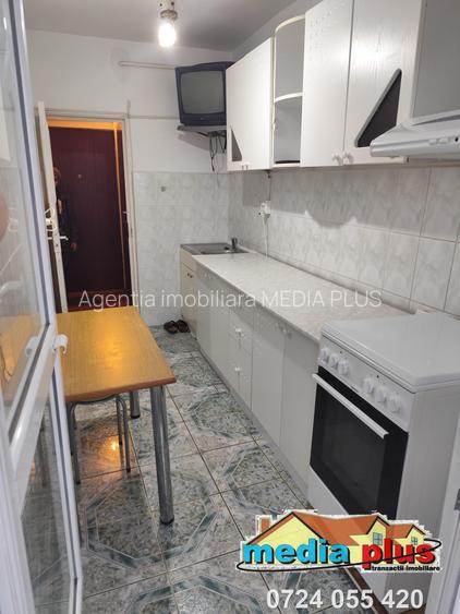 2 camere decomandat Tiglina I – etaj 4, preț 53 500 € - 2