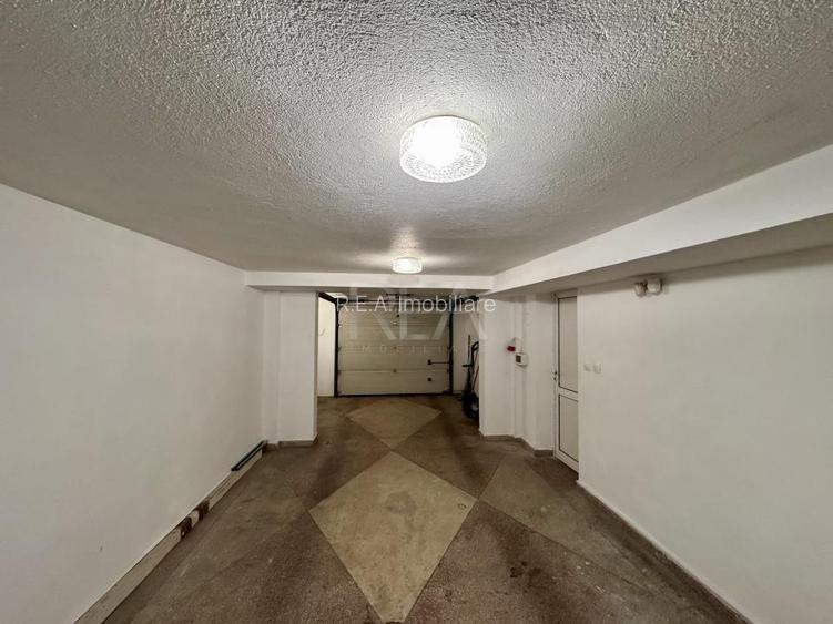 Vila 8 camere vis a vis de Piata Floreasca, garaj, curte proprie - 24