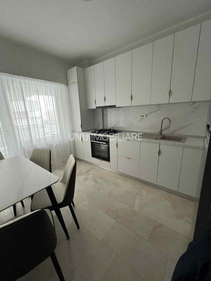 Apartament 1 cam, et 1 -Copou/ Royal Town - 2