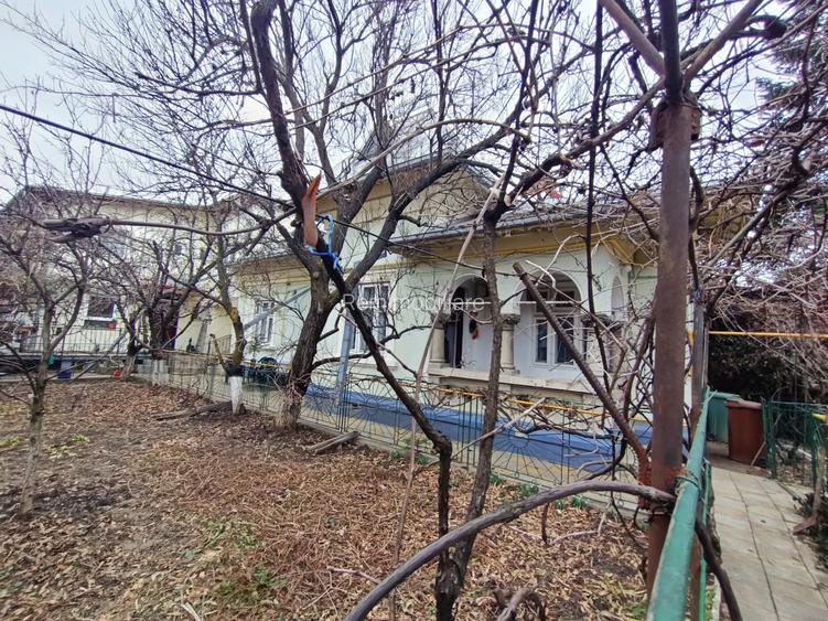 Vila In zona Damaroaia - 3