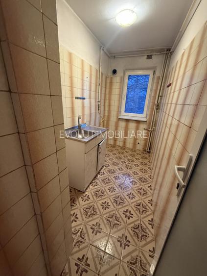  Apartament 3 camere de vanzare – Tomis Nord - 4